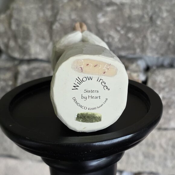 Vintage Willow Tree "Sister by Heart" Collectible Figure - Picture 2 of 2